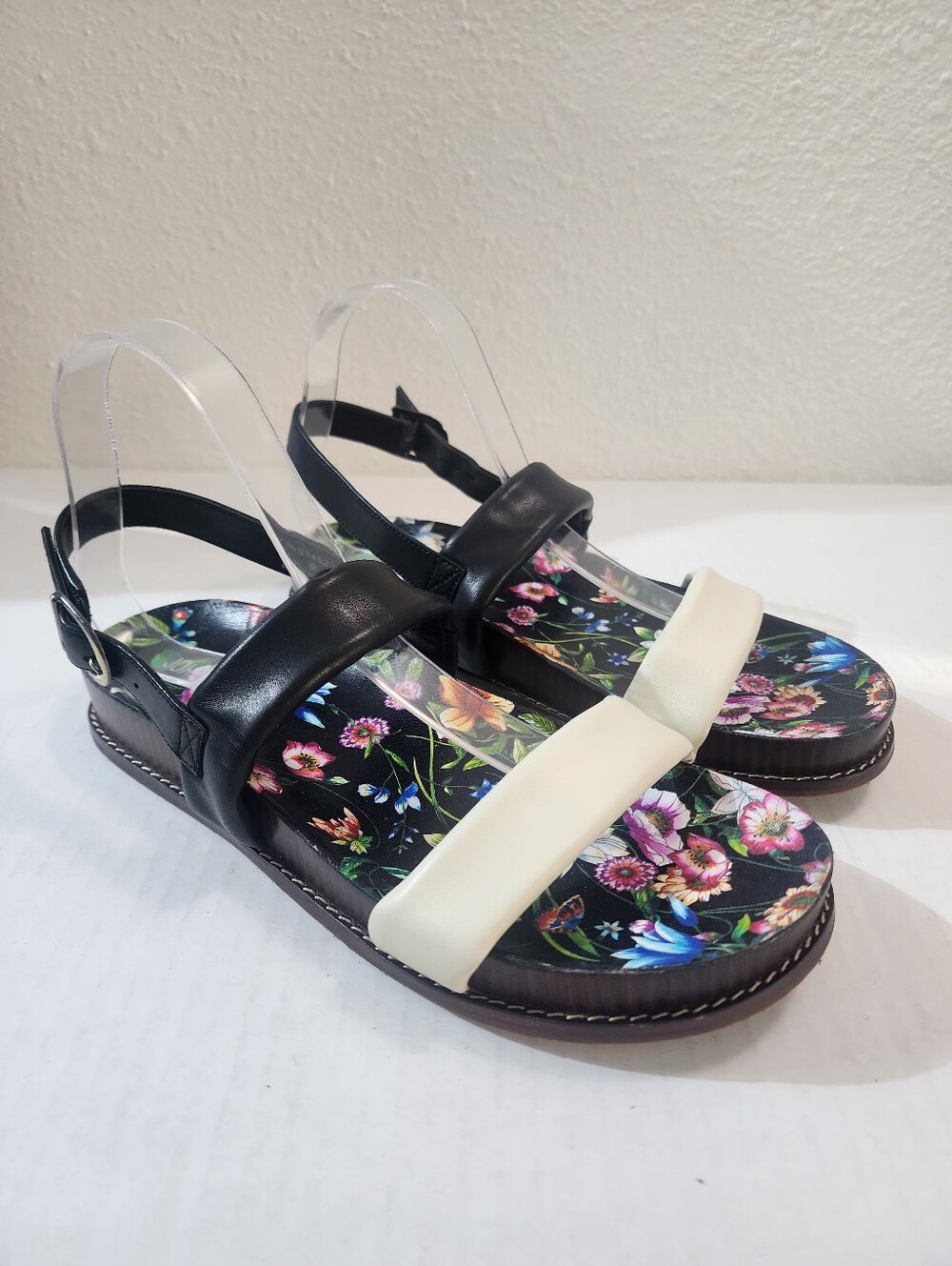 Johnny Was Double Band Leather Sandals Boho Floral Beach Resort Summer Size 9.